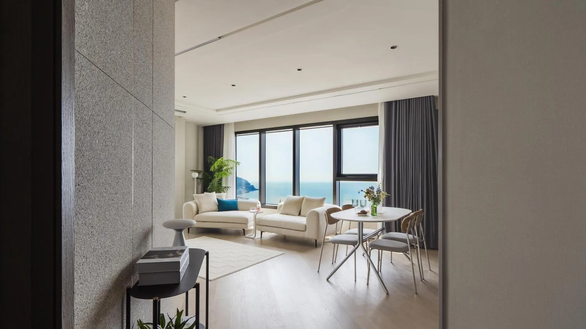 Le Collective Haeundae Paragraf Busan