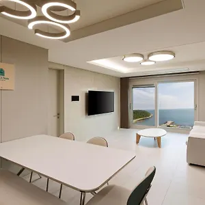  Hotel Newcz Osiria