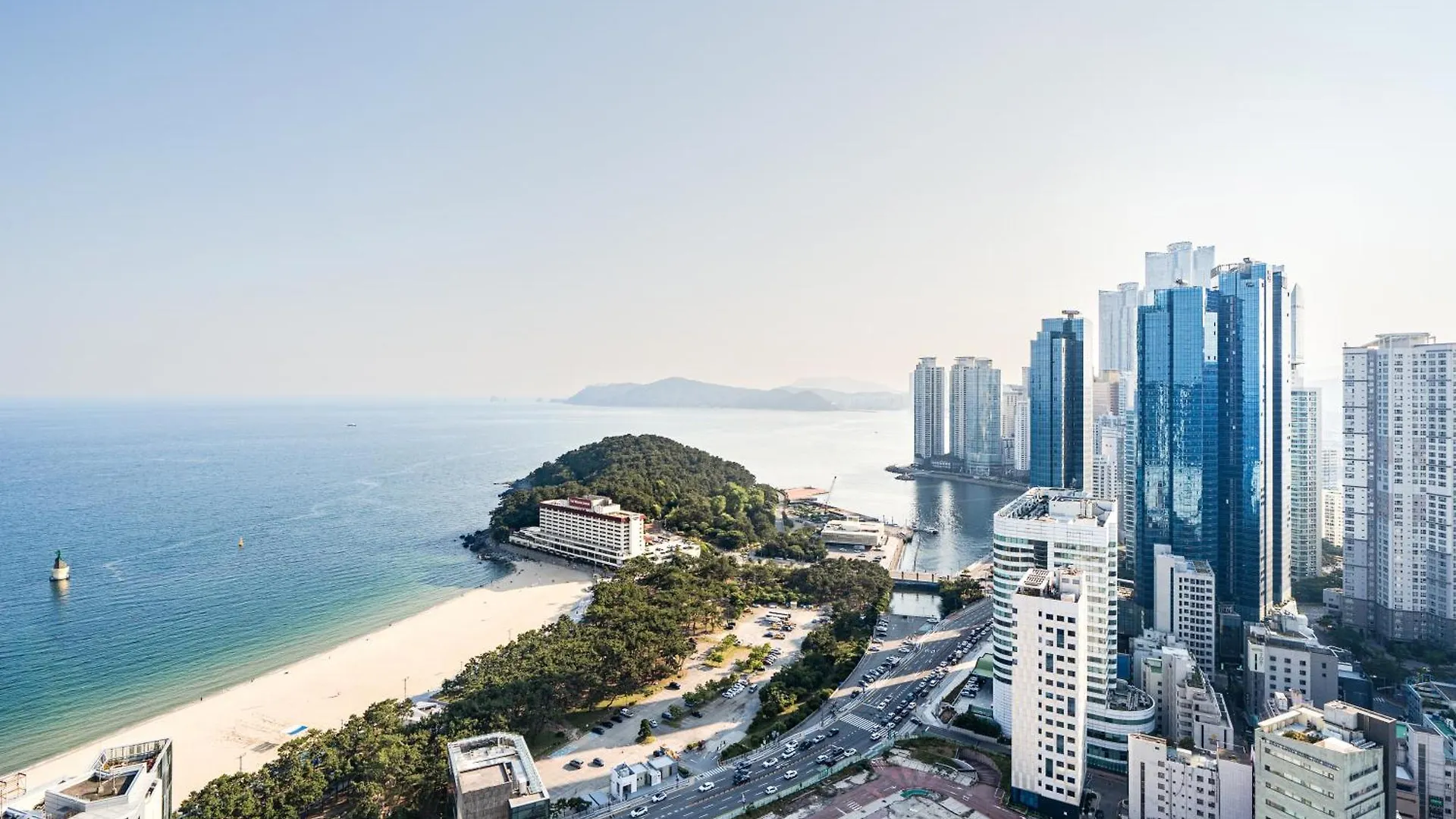 Le Collective Haeundae Paragraf Busan