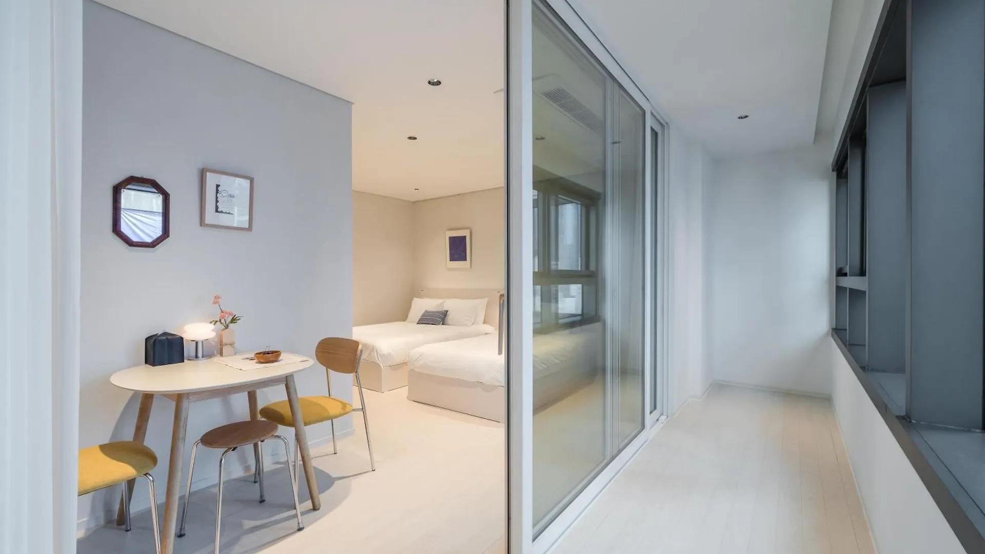 Le Collective Haeundae Paragraf Busan 0*,